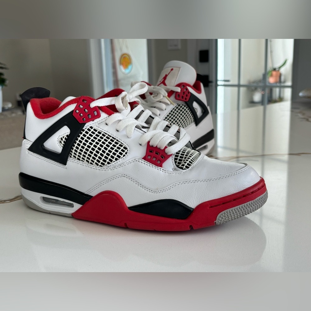 Size 10 1/2 Jordan 4 RED
